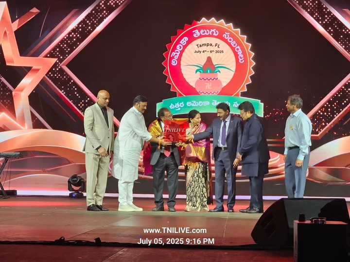 NATS 8th Telugu Sambaralu Tampa Second Day Evening Allu Arjun SriLeela News Gallery