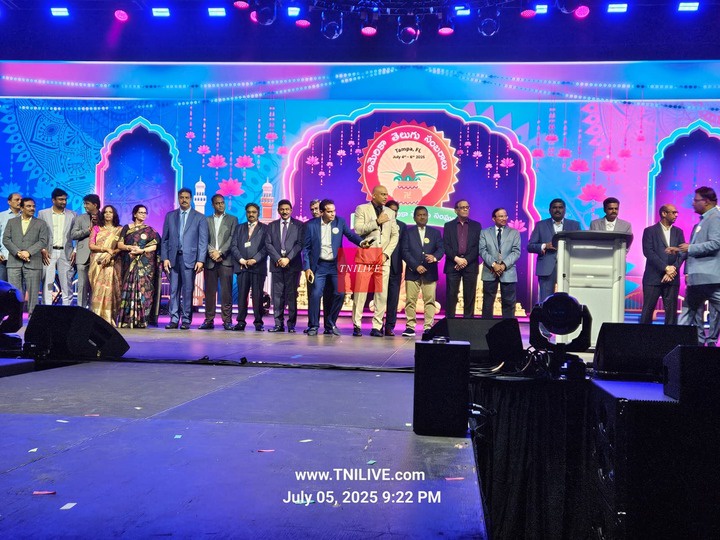 NATS 8th Telugu Sambaralu Tampa Second Day Evening Allu Arjun SriLeela News Gallery